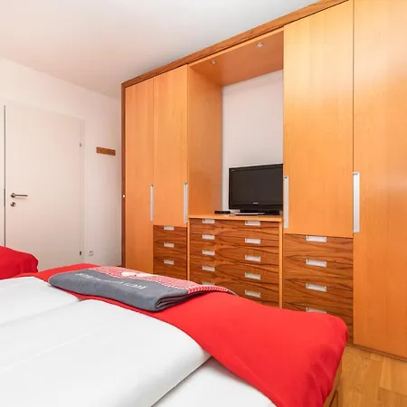 Enjoythealps - In-ski Out Apartmán *
